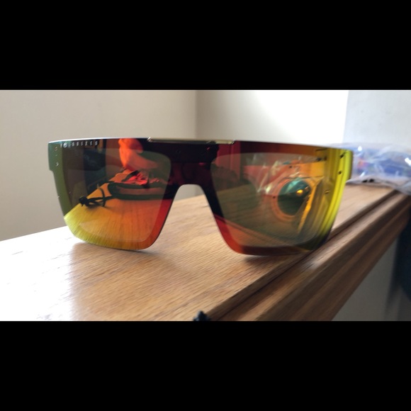 GQ sunglasses!!! Heatwave brand new! - Picture 8 of 11